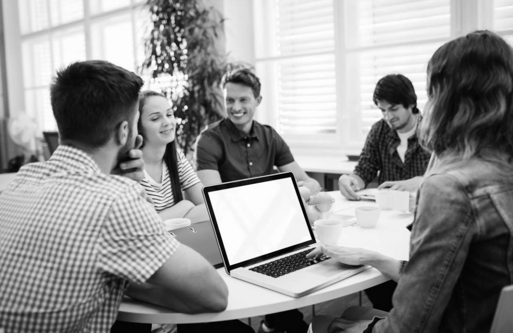 Feedback-Frequenz und Teamproduktivität: Was 890 Projektgruppen unterscheidet